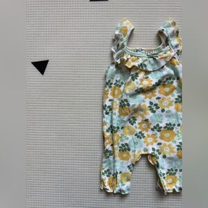 Duck Goose|Baby girl sleeveless Floral jumpsuit, Ruffle Straps•••yellow & boho